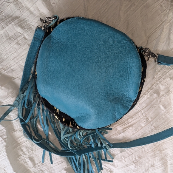 Brand new Leather Tool and Fringe purse - Picture 4 of 8